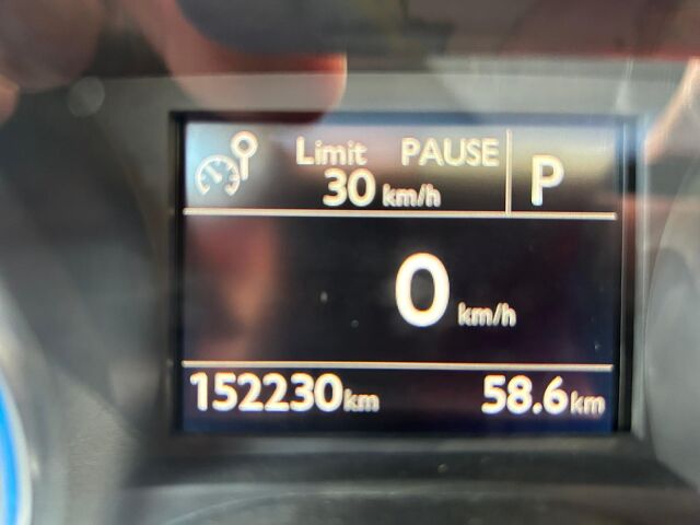 PEUGEOT 2008 ALLURE 1.2 E-THP AUTO SPANISH LHD IN SPAIN 95000 MILES SUPERB 2015